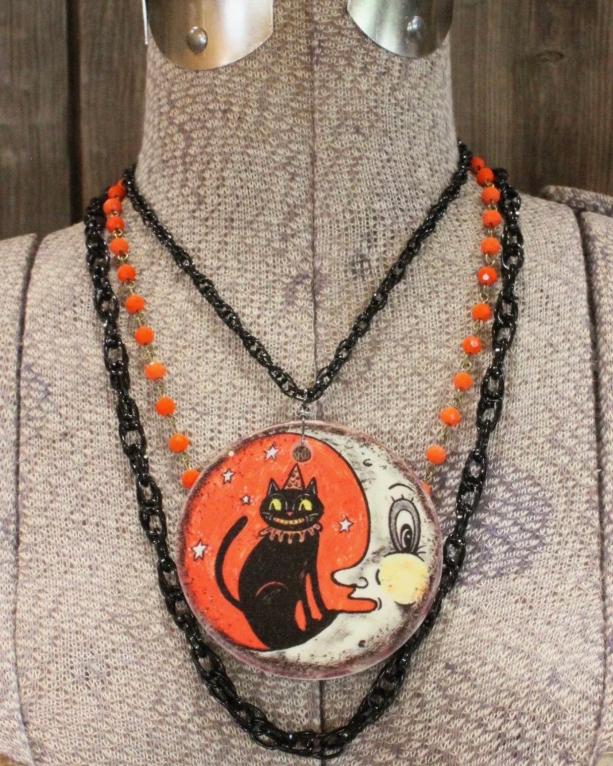 The Cat and the Moon Necklace