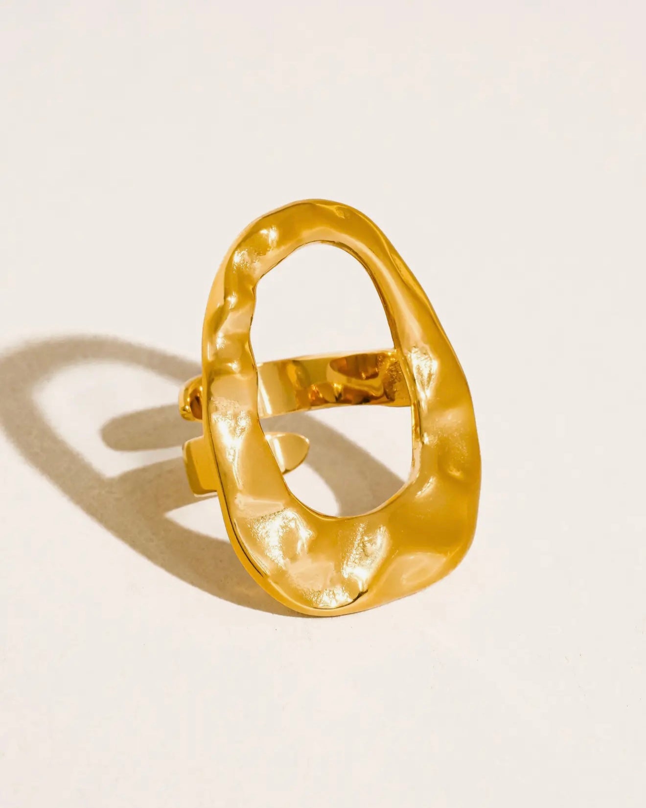 Small Statement Rings